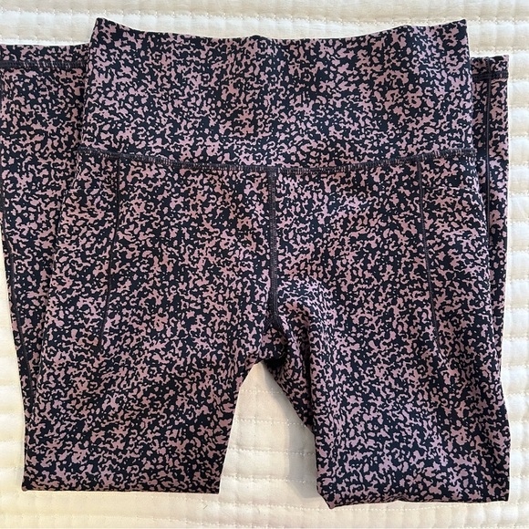Athleta Salutation Stash Pocket Gravel II 7/8 Tight in Mineral Brown, Size Small - Picture 9 of 10
